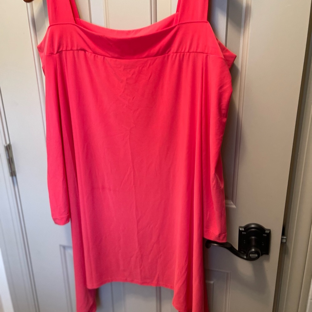 Cold Shoulder Top - Picture 3 of 3